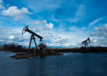 Η πτώση του πετρελαίου