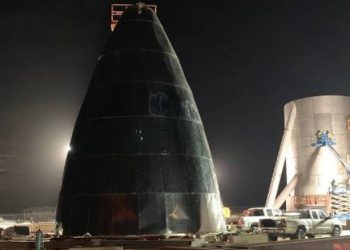 Αυτό είναι το διαστημόπλοιο – κάψουλα που θα μεταφέρει 100 ανθρώπους στον Άρη