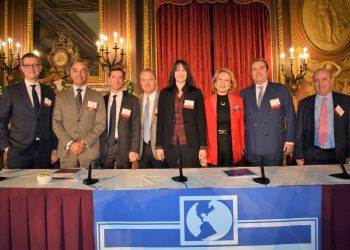 Η Υπ. Τουρισμού Έλενα Κουντουρά κεντρική ομιλήτρια στο 20ο συνέδριο Capital Link στη Ν. Υόρκη