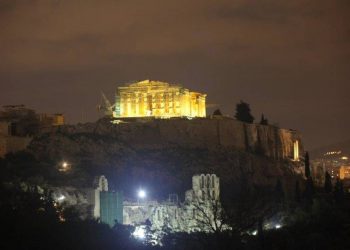 Ώρα της Γης: Στο σκοτάδι για μία ώρα ο πλανήτης σήμερα