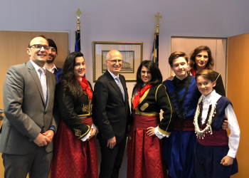 Όλο το Αμβούργο μύρισε Ελλάδα!