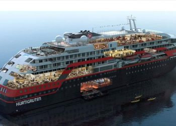 To πρώτο υβριδικό κρουαζεριόπλοιο του κόσμου ετοιμάζεται για το παρθενικό, πολικό του ταξίδι
