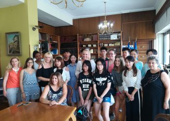 «Δημιουργία κατανόησης και φιλία μεταξύ των λαών»