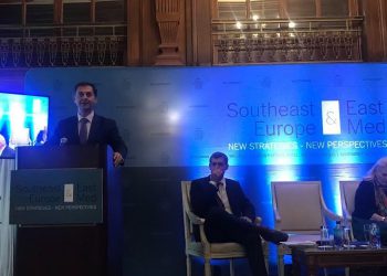 Χ. Θεοχάρης : Ο Τουρισμός στο επίκεντρο της ανάπτυξης, της καινοτομίας και της εξωστρέφειας