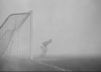 Ο τερματοφύλακας που… περίμενε στην ομίχλη: Μια απίστευτη χριστουγεννιάτικη ιστορία του 1937!