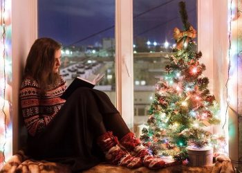 Δεν είσαι μόνος… δεν γιορτάζουν όλοι αυτές τις μέρες!