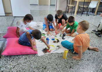 Ας κάνουμε το Αμβούργο «ανάδοχη πόλη» για τα παιδιά σε κίνδυνο!