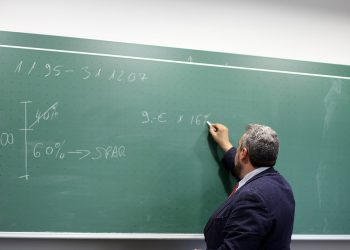 Point system για εκπαιδευτικούς και νοσοκομεία – Πώς θα γίνει η αξιολόγηση