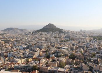 Υπ. Οικονομικών: Μείωση 40% για τα ενοίκια φοιτητών – Ενίσχυση 800 ευρώ σε ιδιοκτήτες