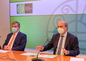 ΥΠΕΝ: Οι πέντε μεγάλες τομές του νέου νομοσχεδίου για την ανακύκλωση