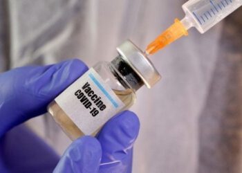 Ανοίγει αύριο η πλατφόρμα των ραντεβού εμβολιασμού για τους άνω των 85 ετών