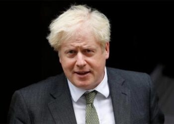 Guardian: Η Βρετανία… ανοίγει πόρτες και παράθυρα στον ταραχοποιό Ερντογάν