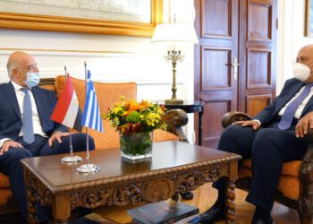 Σε Κάιρο και Λευκωσία τη Δευτέρα ο Νίκος Δένδιας