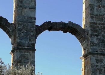 Αναστηλώνεται και αξιοποιείται το Ρωμαϊκό υδραγωγείο στη Μόρια