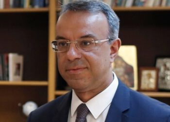 Σταϊκούρας: Η ελληνική οικονομία, αν και κλυδωνίστηκε ισχυρά, άντεξε