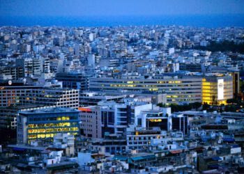 Αναζωπυρώνεται το ενδιαφέρον των ξένων για την ελληνική κτηματαγορά