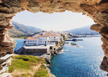 Η Άνδρος αποθεώνεται από τα διεθνή ΜΜΕ σε όλο τον κόσμο!
