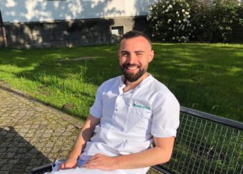 Βασίλης Μούγιος: Ο Έλληνας νευροχειρουργός που διαπρέπει στη Γερμανία