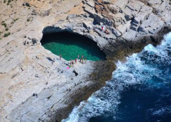 Έτοιμη η Θάσος να υποδεχθεί τους τουρίστες