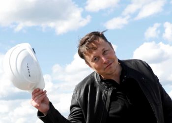 Ο Elon Musk έκανε tweet στα Αρχαία Ελληνικά