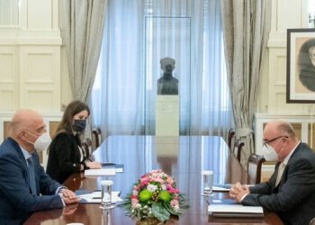 Συνάντηση Ν. Δένδια με τον Σλοβένο πρέσβη