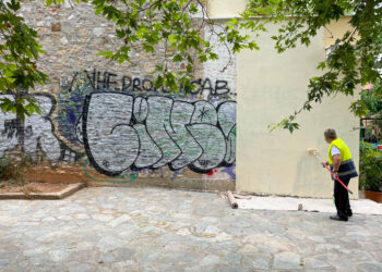 Μεγάλη επιχείρηση αντιγκράφιτι στην Αθήνα