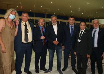 Πατούλης: Στηρίζουμε κάθε πρωτοβουλία της ομογένειας