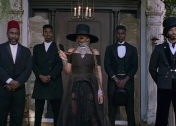 To καλύτερο βίντεο κλιπ όλων των εποχών έχεις άρωμα Ελληνικό!