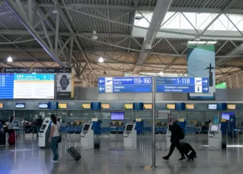 Ελλάδα: Παράταση στα μέτρα για τις πτήσεις από το εξωτερικό