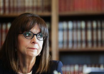 Ευχαριστήρια επιστολή Μενέντεζ στην Κ. Σακελλαροπούλου