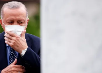 Φουντώνουν τα σενάρια για την υγεία του Ερντογάν