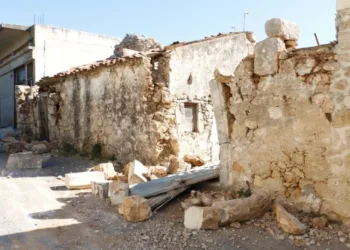 Κλιμάκιο μηχανικών στην Κρήτη για τις ζημιές από τον σεισμό