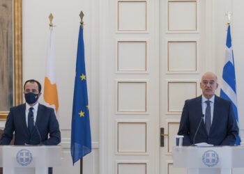 Κυπριακό και Αν. Μεσόγειο στο επίκεντρο της συνάντησης Δένδια -Χριστοδουλίδη