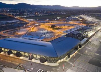 Στο τραπέζι η αεροπορική σύνδεση της Θεσσαλονίκης με το Ντουμπάι