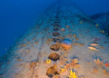 Nαυάγιο 80 ετών εντοπίστηκε στον βυθό του Αιγαίου