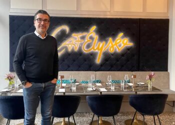 «Λαβωμένα» από τον κορονοϊό τα ελληνικά εστιατόρια στη Γερμανία