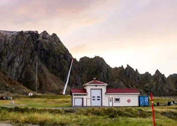 Ο Έλληνας που πήγε στον Αρκτικό Κύκλο για να… εκτοξεύσει πύραυλο