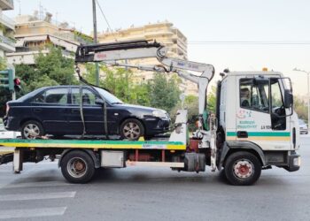 3.862 εγκαταλελειμμένα οχήματα στην Αθήνα