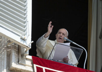 Μήνυμα Πάπα Φραγκίσκου για τη Λέσβο – Έρχεται στην Ελλάδα