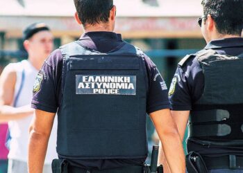 Πάνω από 80% των Ελλήνων αστυνομικών έχουν εμβολιαστεί ή νοσήσει
