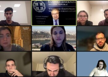 Με Έλληνες που διαπρέπουν στις ΗΠΑ συνομίλησε ο Χρυσουλάκης