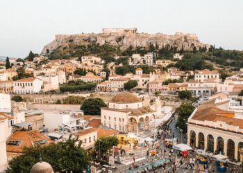 Δωρεάν Wi-Fi σε 11 σημεία της Αθήνας τοποθετεί ο Δήμος