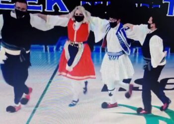 Ελληνικό πάρτι στο Μιλγουόκι για τα γενέθλιά του Αντετοκούνμπο