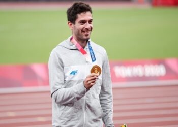 Ο Τεντόγλου στην κορυφή της παγκόσμιας κατάταξης του μήκους