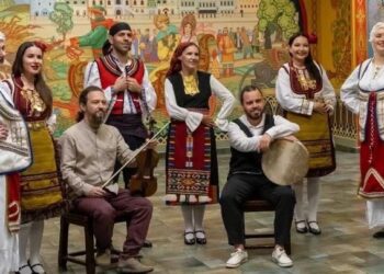 Έλληνες από όλο τον κόσμο ενώθηκαν σε ένα βίντεο